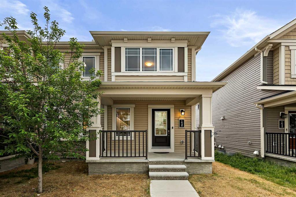 Picture of 1648 Carrington Boulevard NW, Calgary Real Estate Listing