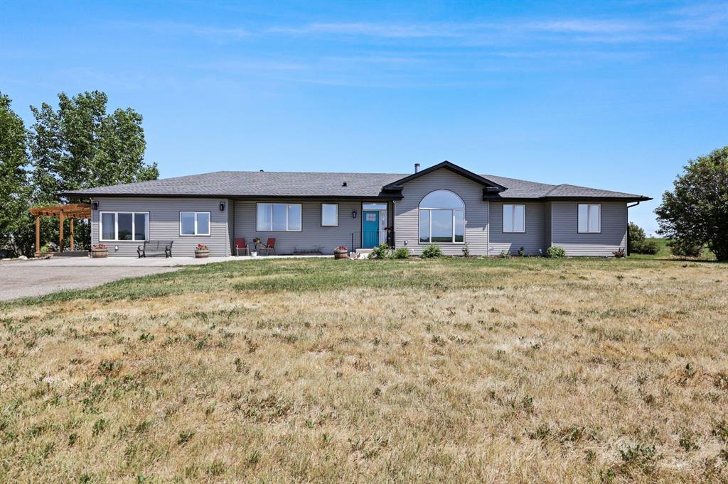 Picture of 250020 Range Road 275  , Rural Rocky View County Real Estate Listing