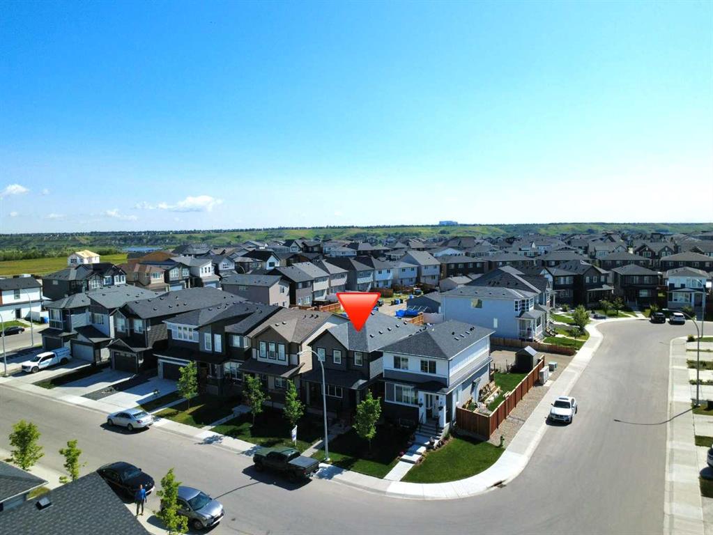 Picture of 34 Walgrove Passage SE, Calgary Real Estate Listing