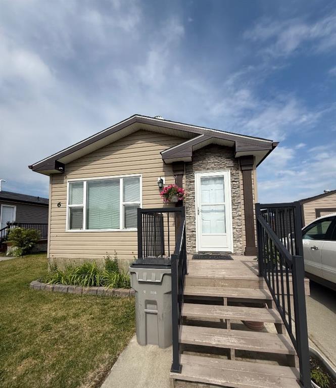 Picture of 6 Edgewater Crescent , Whitecourt Real Estate Listing