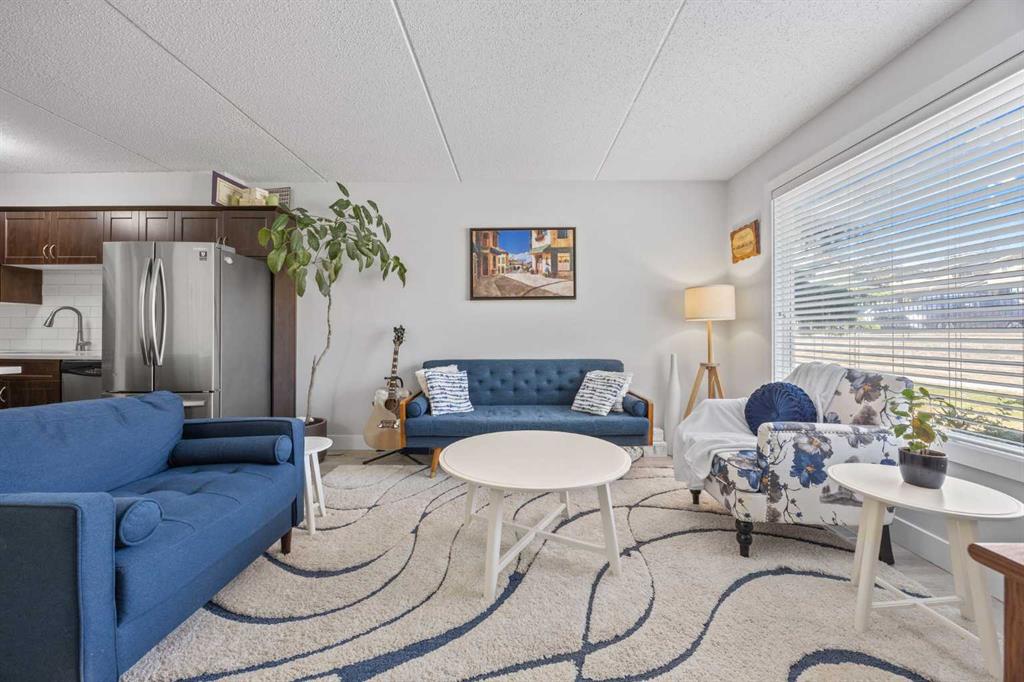 Picture of 1008, 2200 Woodview Drive SW, Calgary Real Estate Listing