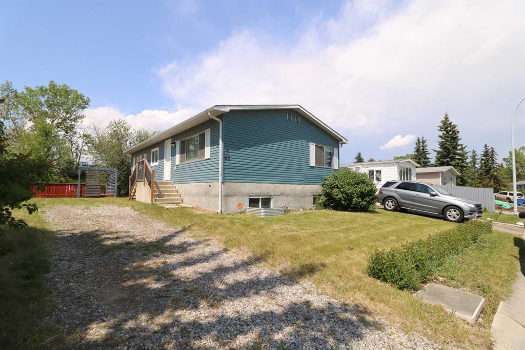Picture of 60 Spring Haven Road SE, Airdrie Real Estate Listing