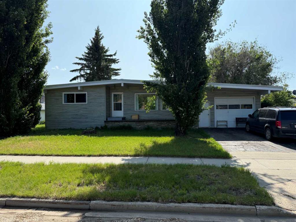 Picture of 88 Villa Street , Drumheller Real Estate Listing