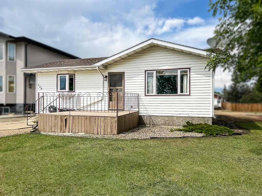 Picture of 120 5 Avenue SW, Falher Real Estate Listing