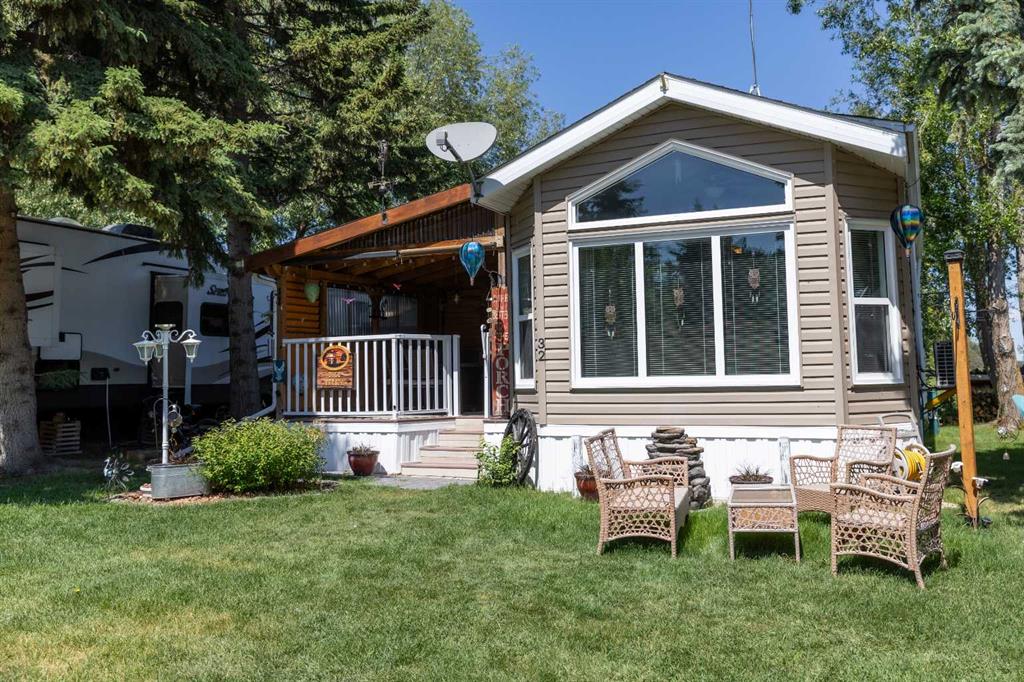 Picture of 32, 12044 Twp Rd 422  , Rural Ponoka County Real Estate Listing