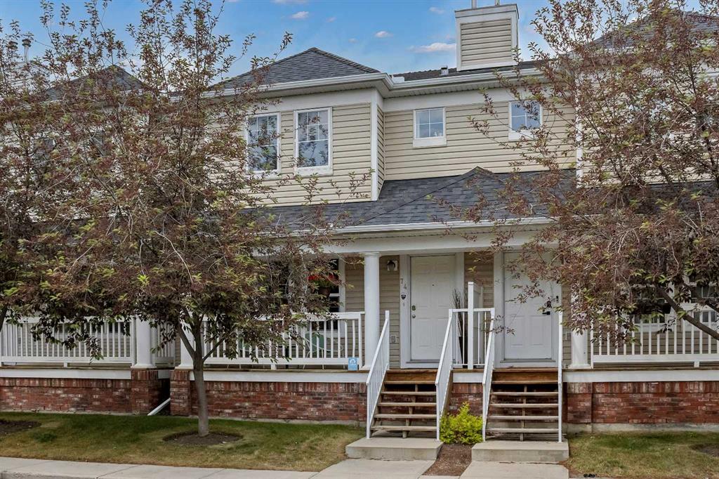 Picture of 74 Country Village Gate NE, Calgary Real Estate Listing