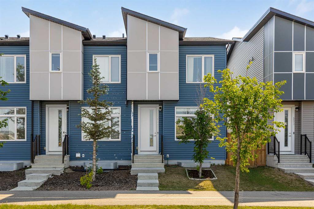 Picture of 370 Redstone Boulevard NE, Calgary Real Estate Listing