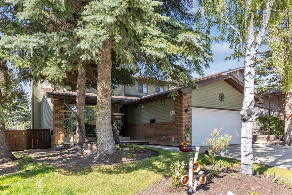 Picture of 16 Hawkfield Crescent NW, Calgary Real Estate Listing