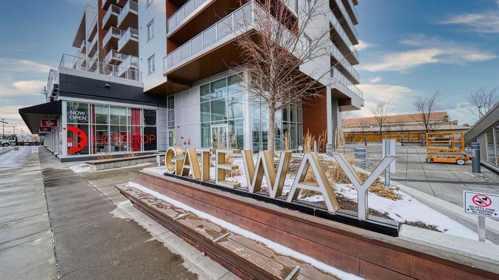 Picture of 315, 8445 Broadcast Avenue SW, Calgary Real Estate Listing