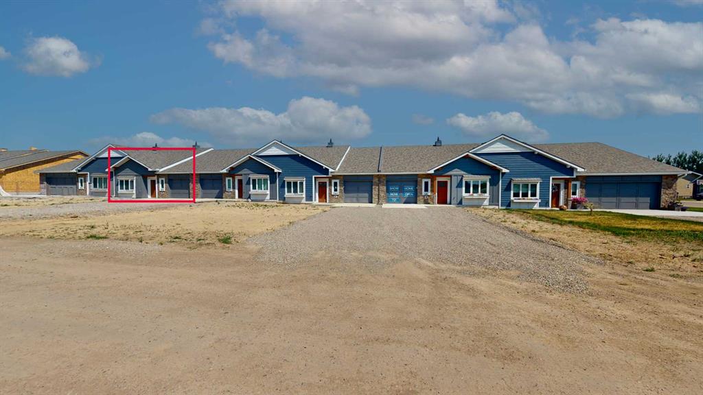 Picture of 771 7 Avenue W, Cardston Real Estate Listing