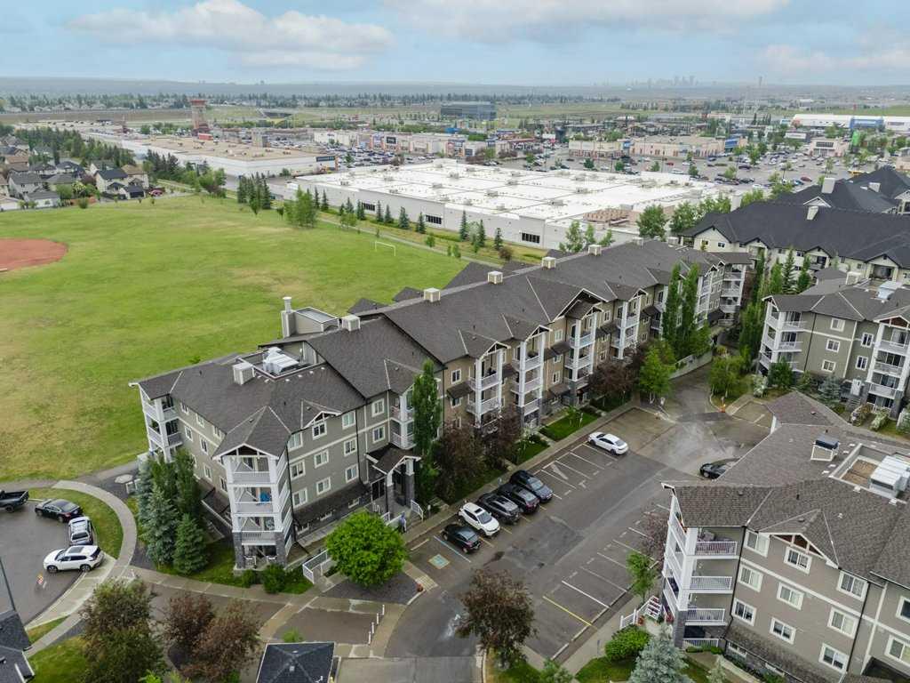Picture of 3305, 115 Prestwick Villas SE, Calgary Real Estate Listing