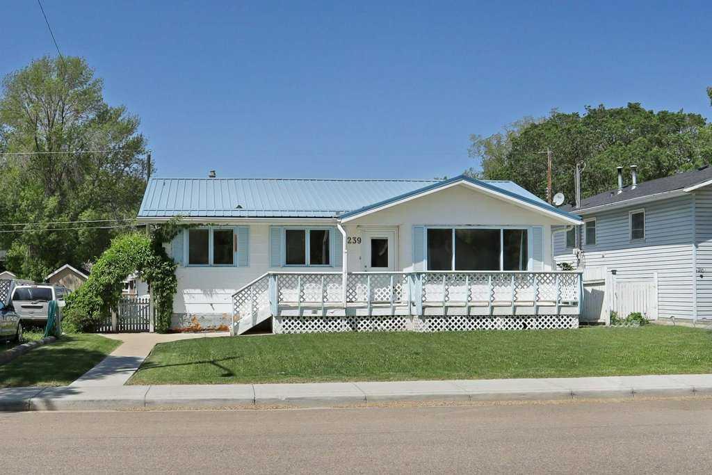 Picture of 239 2 Street E, Brooks Real Estate Listing