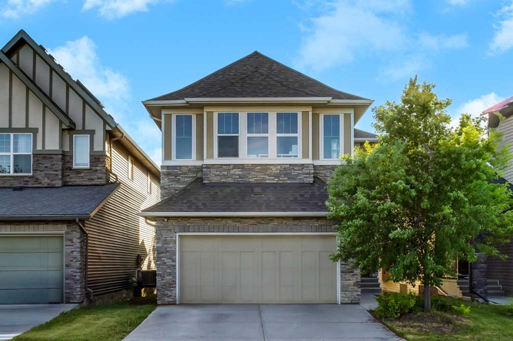 Picture of 545 Nolan Hill Boulevard NW, Calgary Real Estate Listing