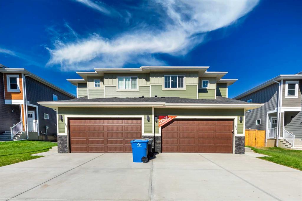 Picture of 92 Waterford Manor , Chestermere Real Estate Listing