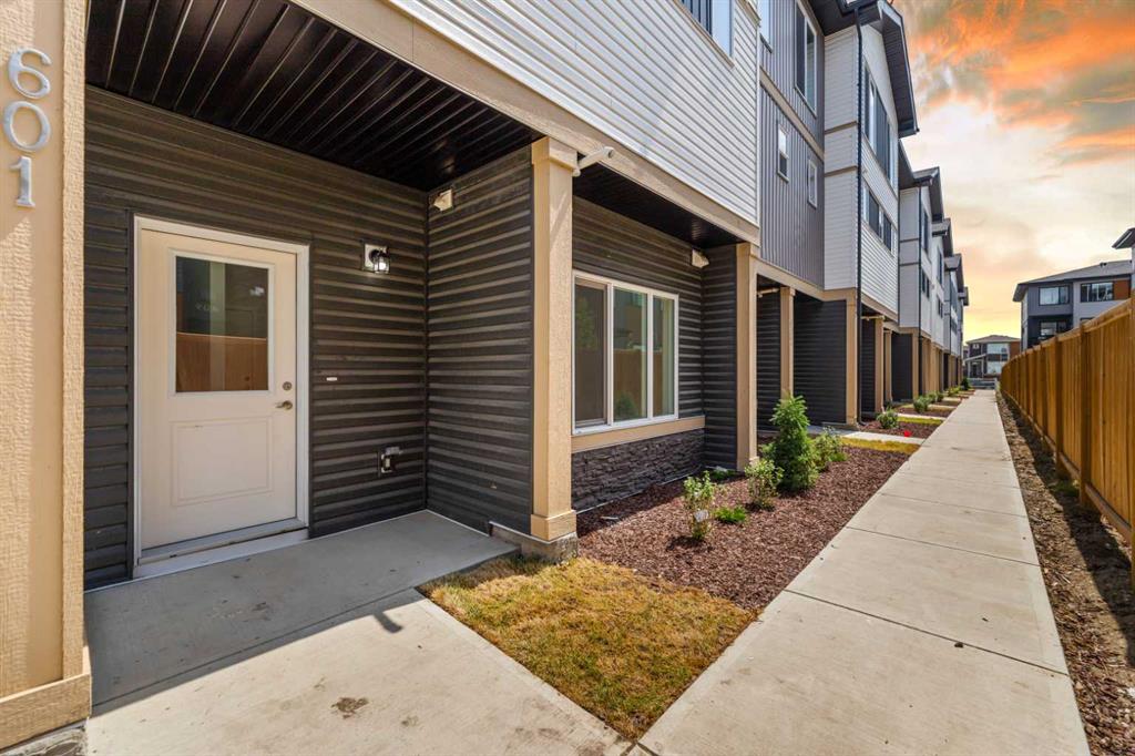 Picture of 601, 90 Corner Meadows Manor NE, Calgary Real Estate Listing