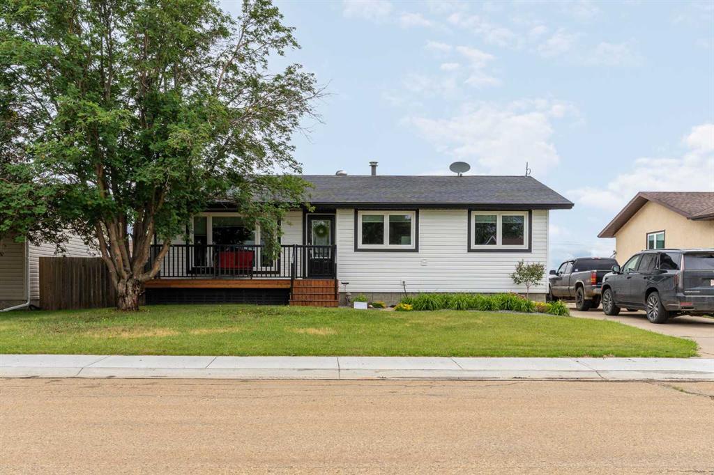Picture of 5320 59 Avenue , Viking Real Estate Listing