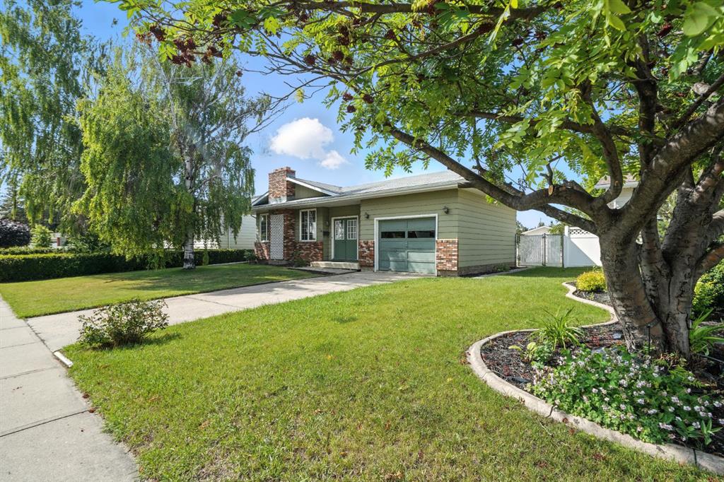 Picture of 76 Best Crescent , Red Deer Real Estate Listing