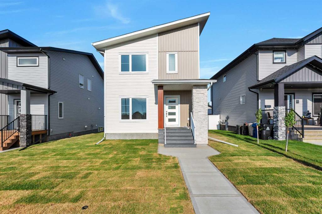 Picture of 101 Aztec Crescent , Blackfalds Real Estate Listing