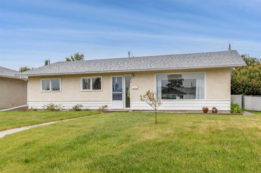 Picture of 5910 West Park Crescent , Red Deer Real Estate Listing