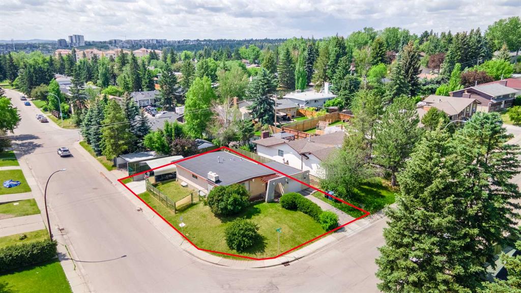 Picture of 703 130 Avenue SW, Calgary Real Estate Listing