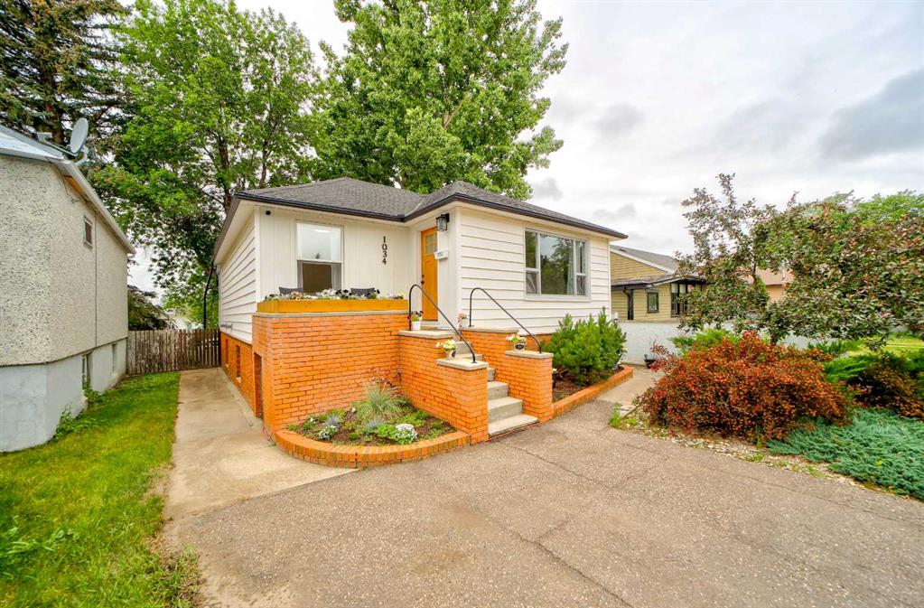 Picture of 1034 11 Street , Lethbridge Real Estate Listing