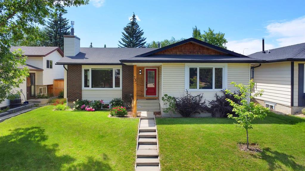 Picture of 75 Woodbrook Way SW, Calgary Real Estate Listing