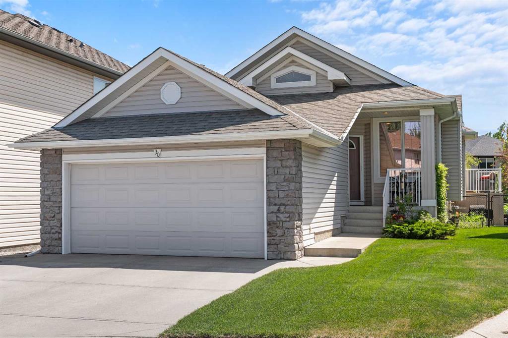 Picture of 30 Cranfield Crescent SE, Calgary Real Estate Listing