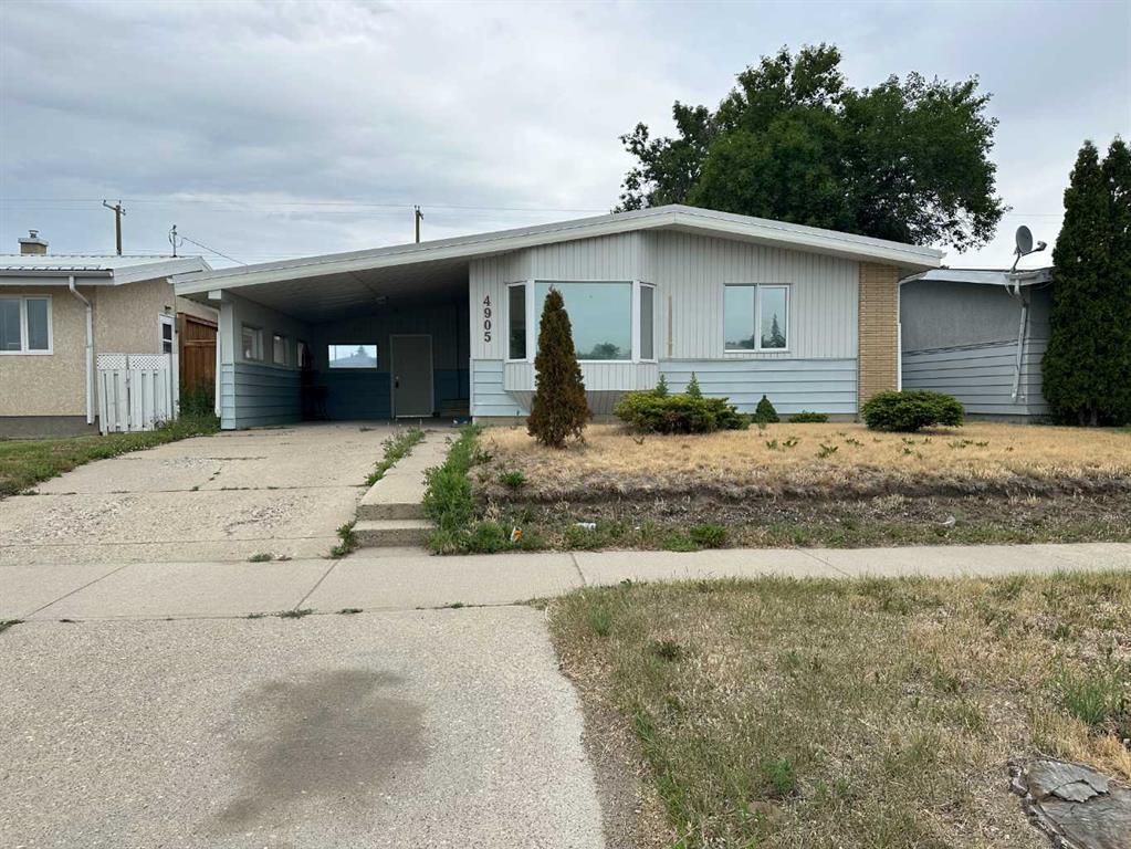 Picture of 4905 56 Avenue , Taber Real Estate Listing