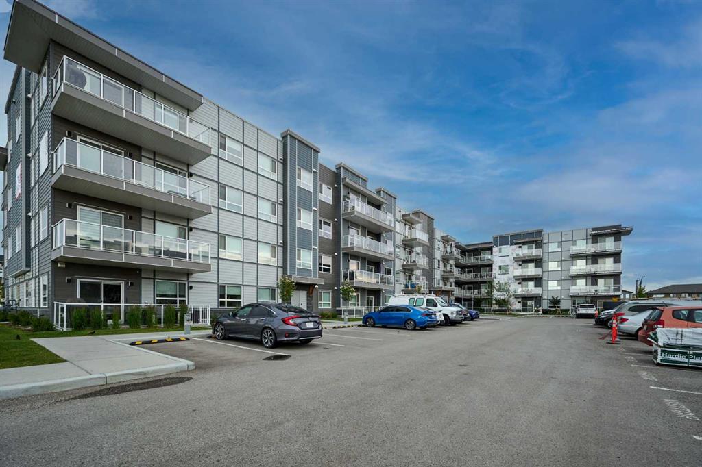 Picture of 406, 80 Carrington Plaza NW, Calgary Real Estate Listing