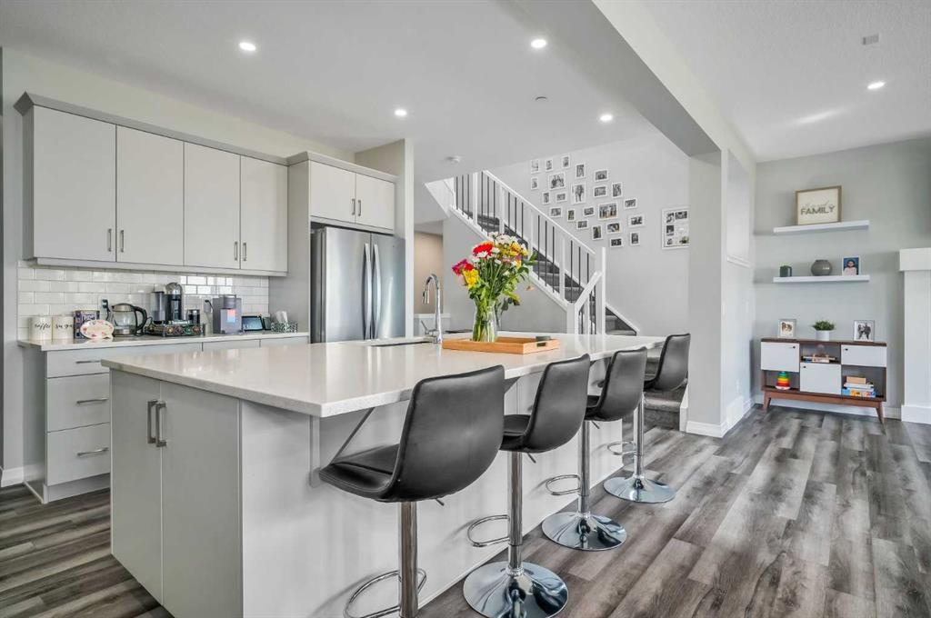 Picture of 85 Howse Mount NE, Calgary Real Estate Listing