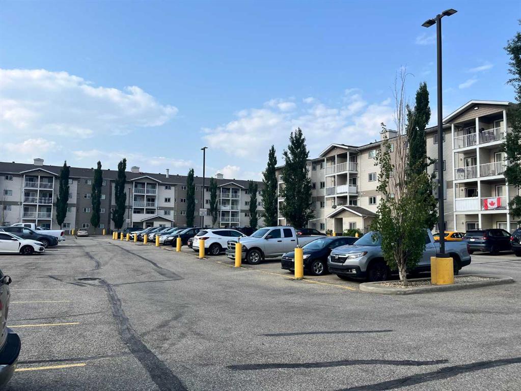 Picture of 200, 12025 Royal Oaks Drive , Grande Prairie Real Estate Listing