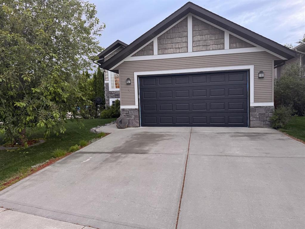Picture of 4 Weddell Crescent , Red Deer Real Estate Listing