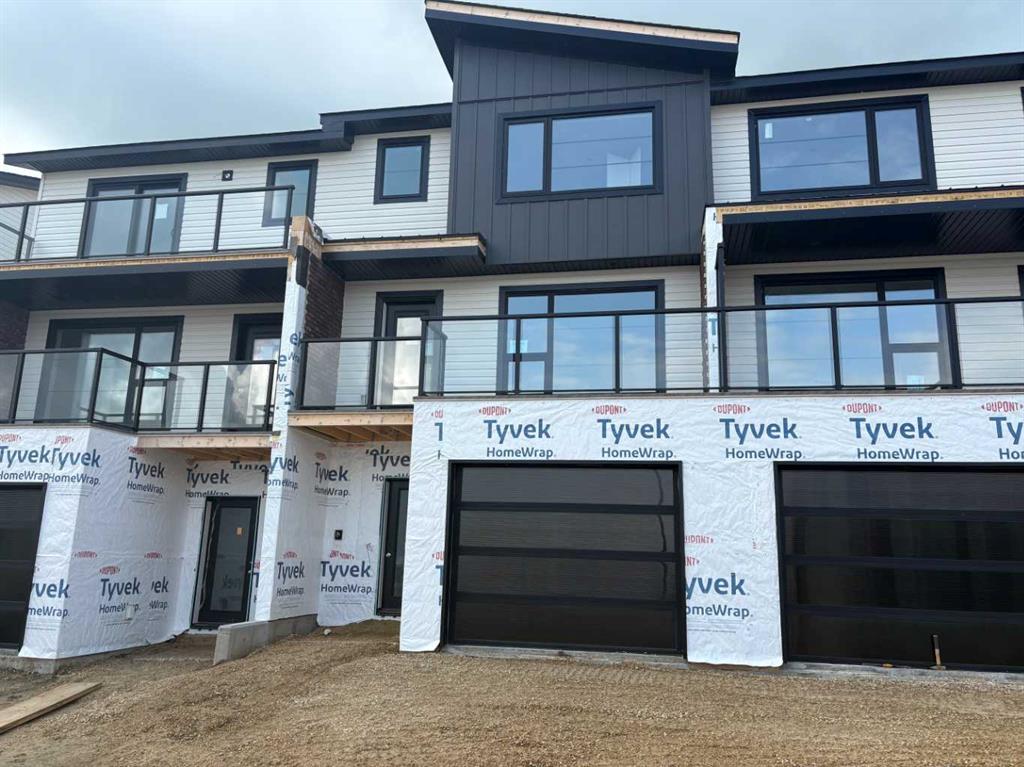 Picture of 16 Violet Point , Sylvan Lake Real Estate Listing