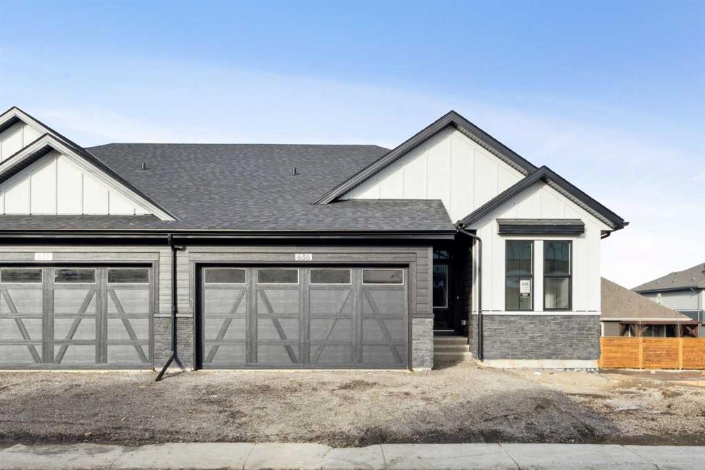 Picture of 636 Shawnee Terrace SW, Calgary Real Estate Listing