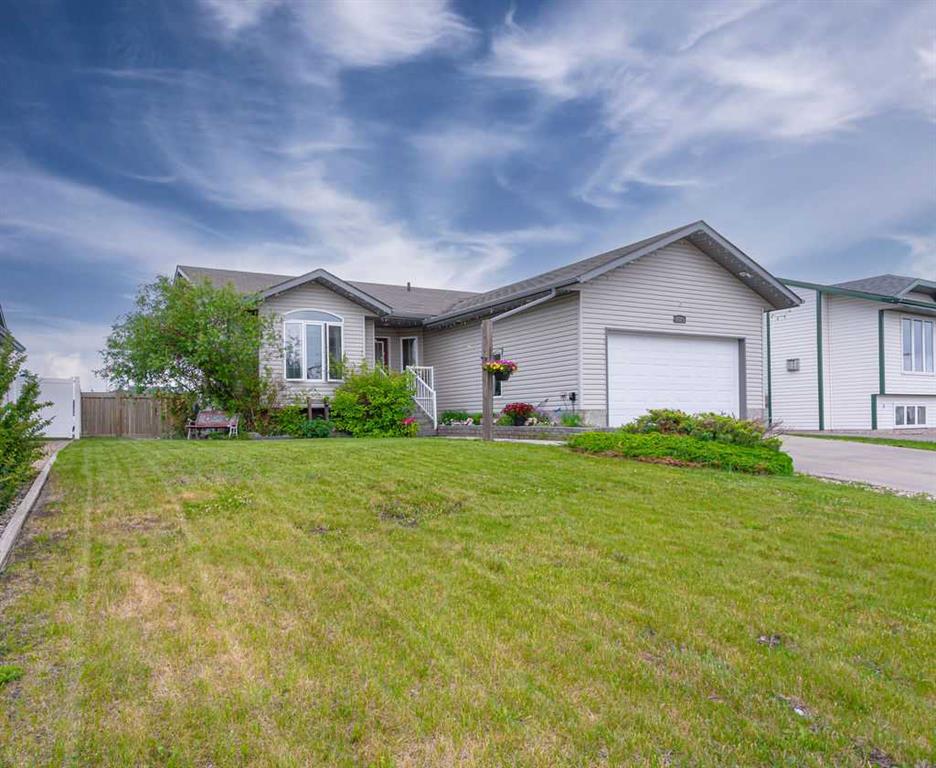 Picture of 2525 9 Avenue , Wainwright Real Estate Listing