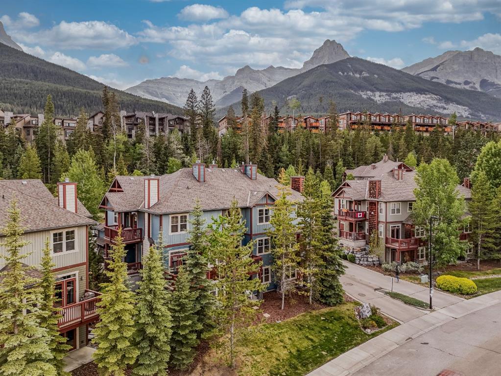 Picture of 105, 70 Dyrgas Gate , Canmore Real Estate Listing