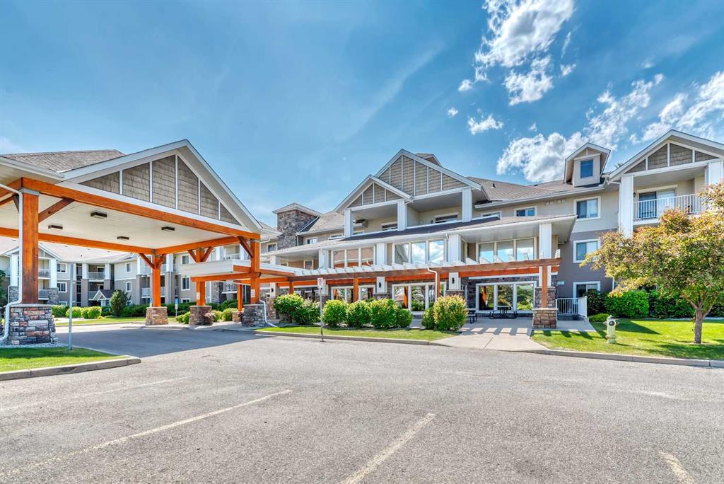 Picture of 116, 428 Chaparral Ravine View SE, Calgary Real Estate Listing