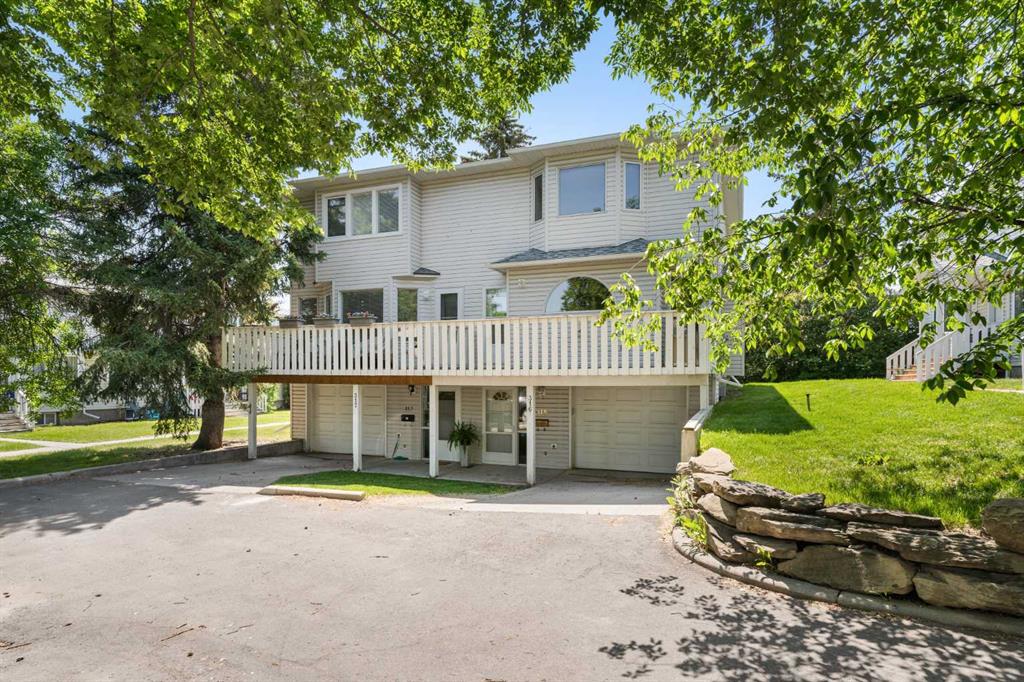 Picture of 316 Killarney Glen Court SW, Calgary Real Estate Listing