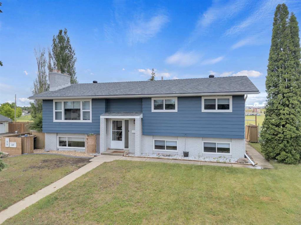 Picture of 5537 47 AvenueCrescent , Ponoka Real Estate Listing