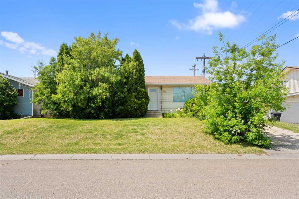 Picture of 40 Lake Bevan Drive E, Brooks Real Estate Listing
