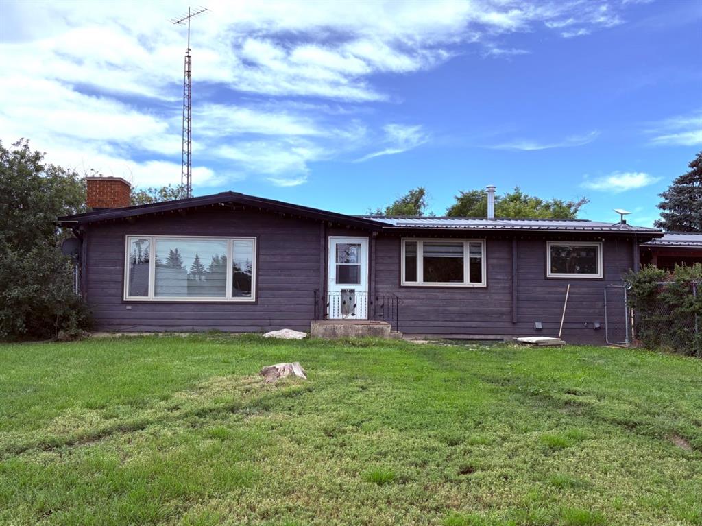 Picture of 307 5 Avenue E, Oyen Real Estate Listing