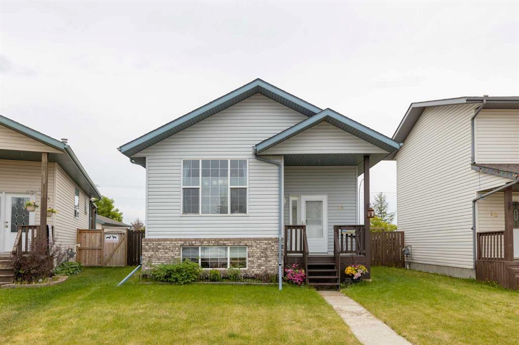Picture of 14 Drummond Close , Red Deer Real Estate Listing