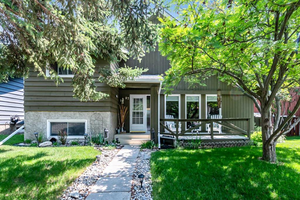 Picture of 87 Lock Crescent , Okotoks Real Estate Listing