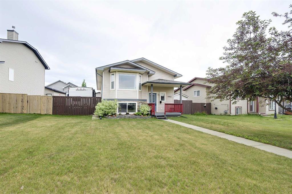 Picture of 5845 Park Street , Blackfalds Real Estate Listing