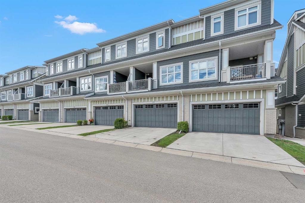 Picture of 265 Silverado Plains Park SW, Calgary Real Estate Listing