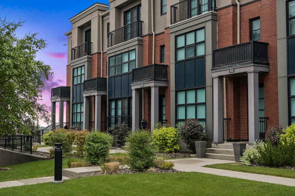 Picture of 109 Aspen Meadows Hill SW, Calgary Real Estate Listing