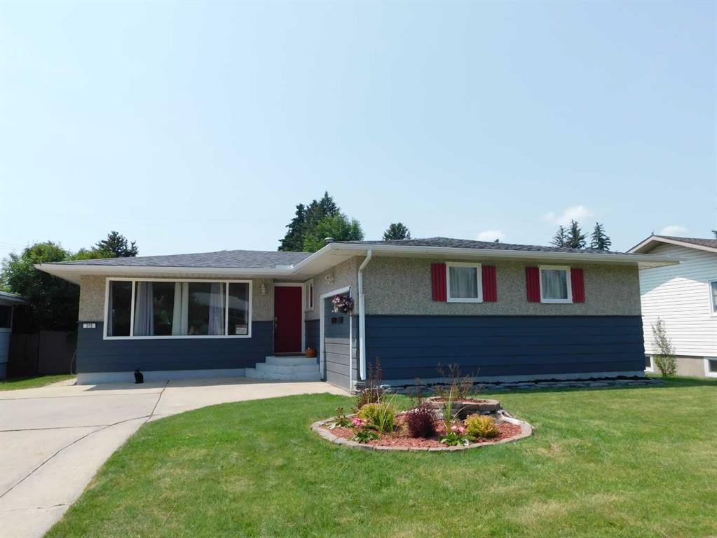 Picture of 315 6 Street W, Brooks Real Estate Listing