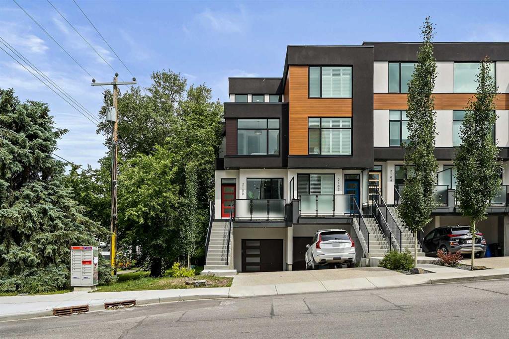 Picture of 2100 17A Street SW, Calgary Real Estate Listing