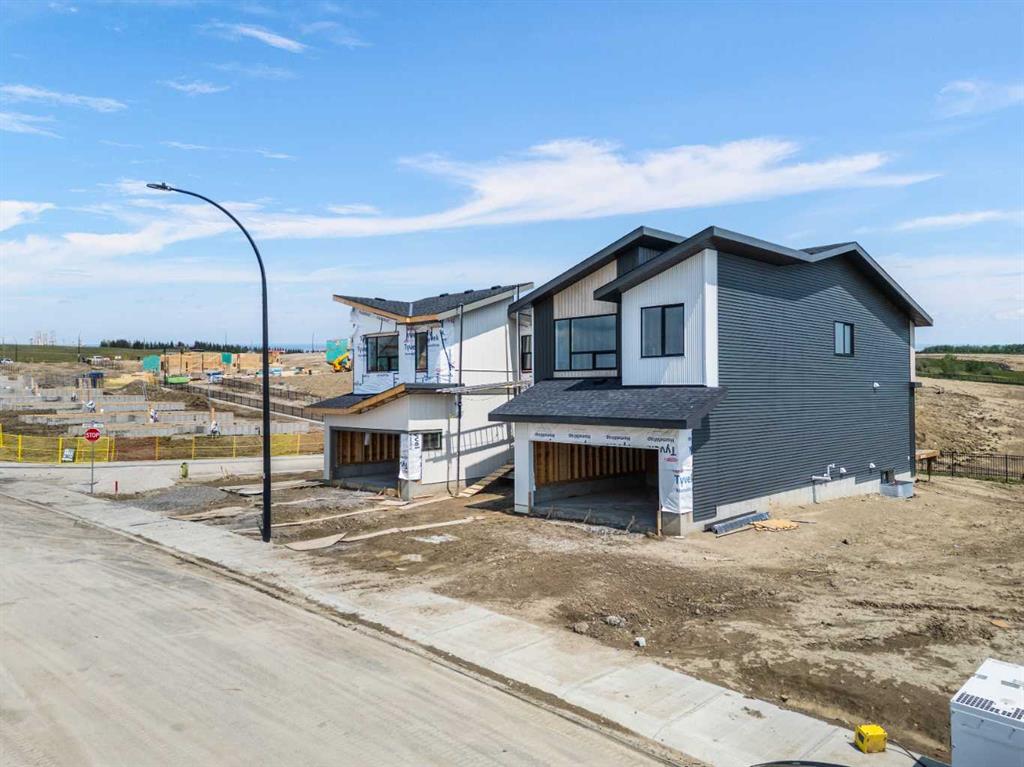 Picture of 51 Heritage Heath , Cochrane Real Estate Listing