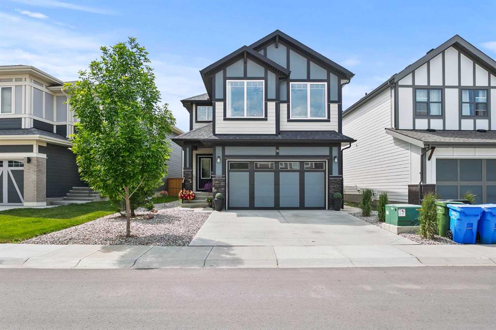 Picture of 74 Magnolia Terrace SE, Calgary Real Estate Listing